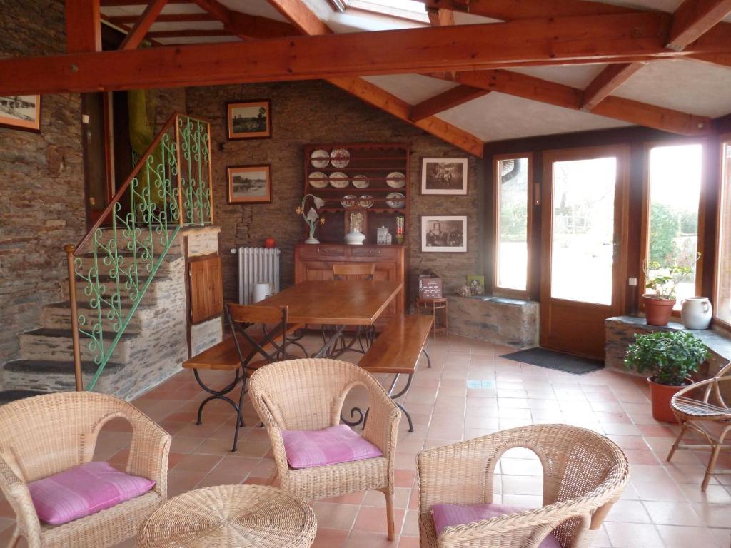 Chambre D'Hotes Saint Jacob Relais De Chasse Du XVIII Siecle Les Fougerêts エクステリア 写真