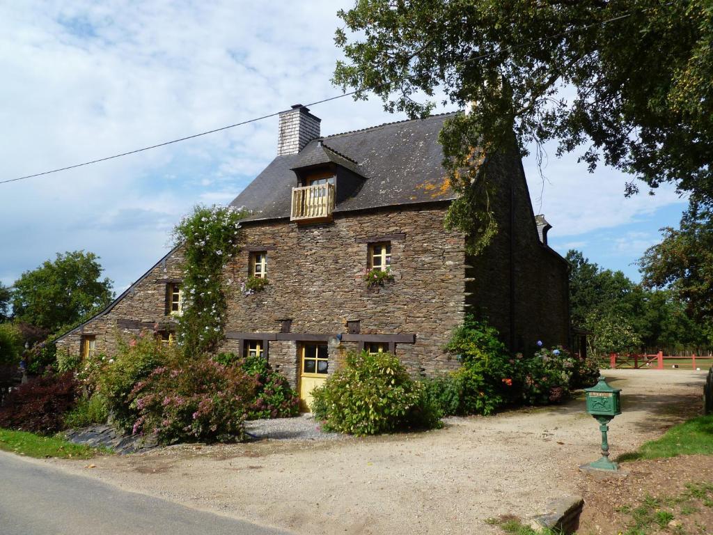 Chambre D'Hotes Saint Jacob Relais De Chasse Du XVIII Siecle Les Fougerêts エクステリア 写真